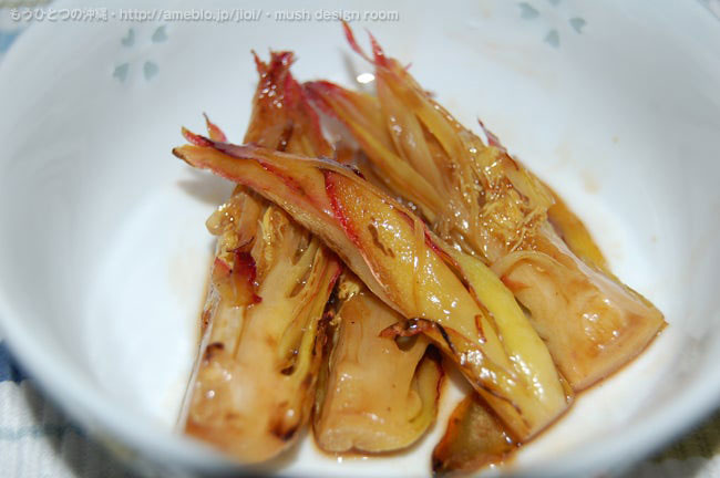 ドラゴンフルーツの蕾の炒め物